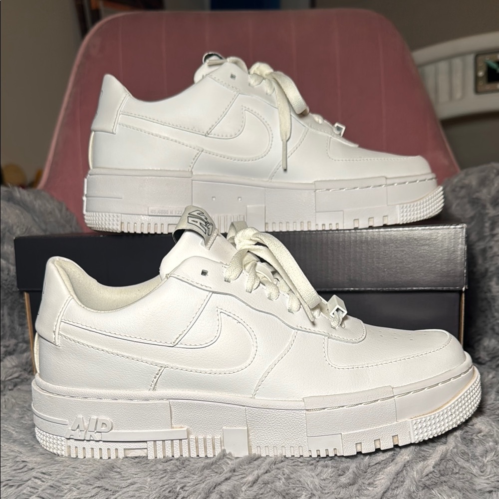 Nike White Air Force 1 Leather Sneakers